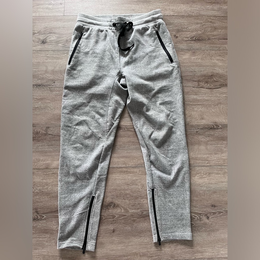 Men's Gray Jogger Pants